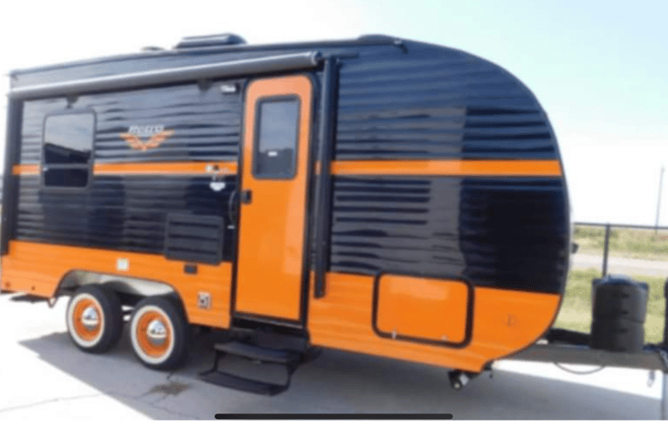 2019 Retro 820R | RVshare