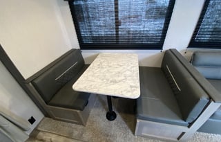 2021 Coleman Lantern UPMI63