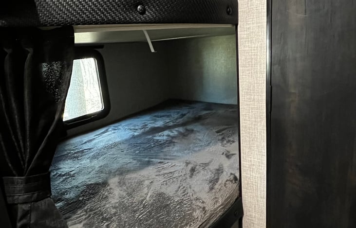 Full size bunk beds with windows