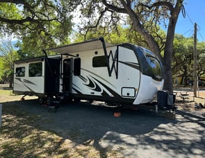 Venture RV SportTrek Touring Edition STT343VIB