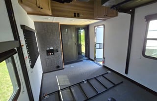 Nitro XLR Toy Hauler Sleeps 10,solar ,Rear patio