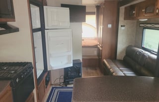 2018 Coachmen RV Freedom Express 22DSX