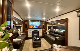 2017 Jayco Pinnacle 38FLSA