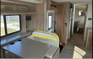 Charming 2015 Winnebago Tribute