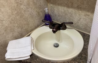 YOUR CHARIOT AWAITS! 2015 Forest River Surveyor