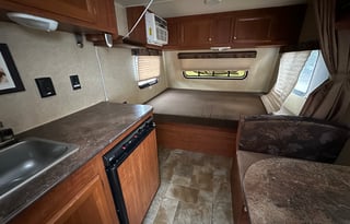 Light Weight Jayco Travel Trailer SUV towing