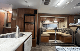 2016 Forest River RV Sunseeker 2700DS Ford