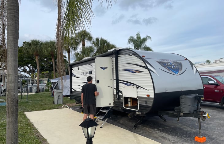 Clients from Montreal - 14-day stationary accommodation - Pompano Beach