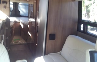 2016 Mercedes Winnebego E170