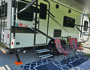 Winnebago Industries Towables Micro Minnie 2225RL