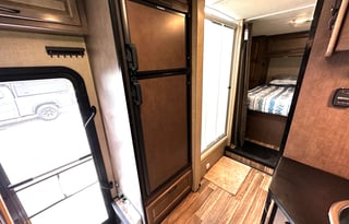 2018 Thor Majestic 28A