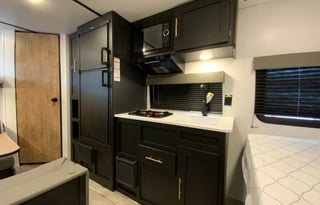 Don & Elizabeth’s Adult/Kid Approved Camper Rental