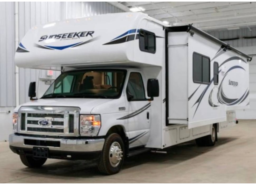 Class C Motor Home rentals in Springfield