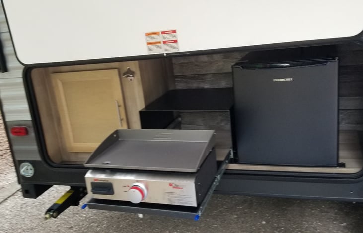 Outdoor camper kitchen fridge and Griddle