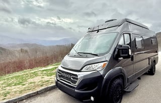 "WanderPop" - Luxury Off Grid Noovo Camper Van