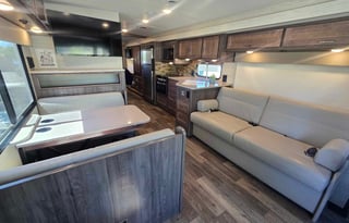 Winnebago Sunstar 29V