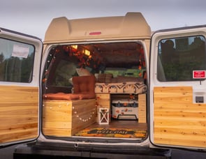 Coachmen RV Ford E350