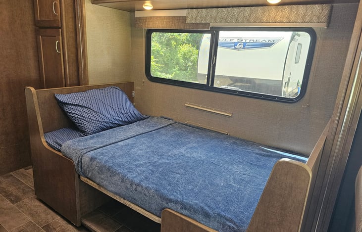 From dining to dreaming in seconds.