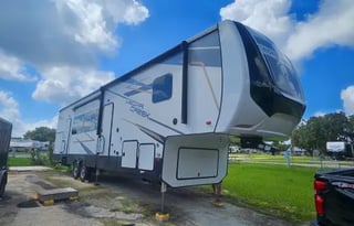 2022 Cedar Creek Fifth Wheel