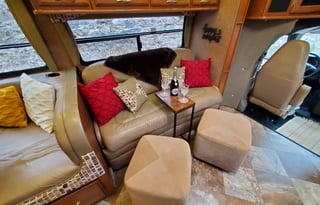 Adventure RV Rentals at Lake of the Ozarks