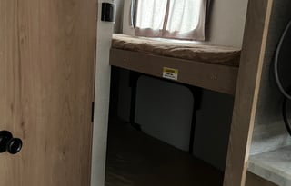 Minimalist Winnie Minnie by the River