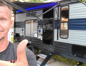 Forest River RV Cherokee Wolf Pup 16FQ