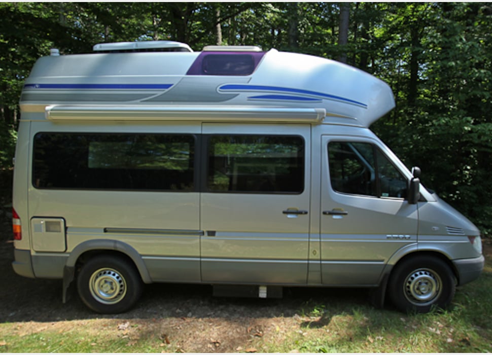 Class B Camping Van rentals in Marlborough