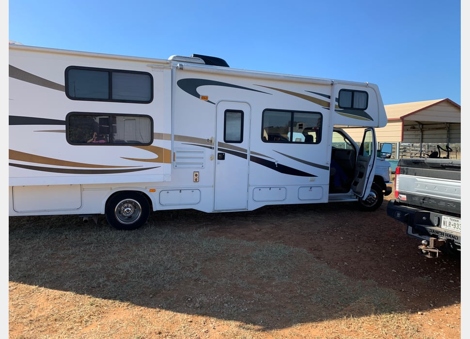 Class C Motor Home rentals in Austin