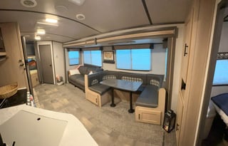 King Bed Family Bunkhouse — Fully Stocked