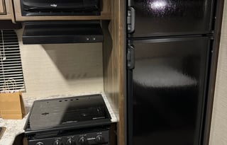 Cousin Eddie - 2018 Keystone RV Bullet 287QBS