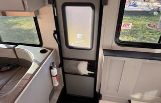 2026 31ft Coachmen 29KB - Sleeps 8