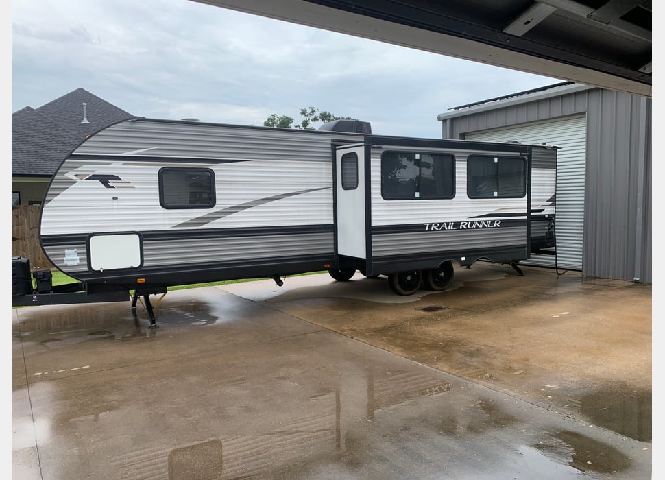 Travel Trailer rentals in Broussard