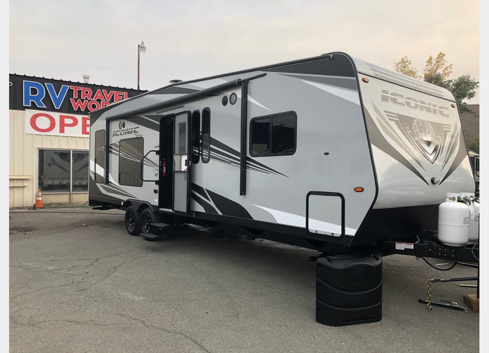 Toy Hauler rentals in Lincoln