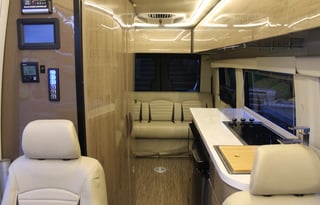 2018 WINNEBAGO ERA 70X 4X4 "THE KING OF CLASS B"