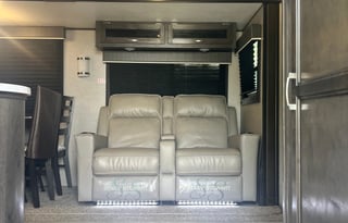 The Skyward Suite: Your Flight to Adventure.