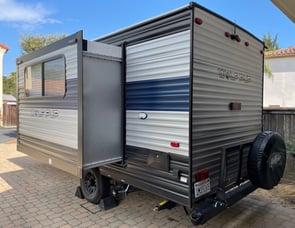 Forest River RV Cherokee Wolf Pup PF