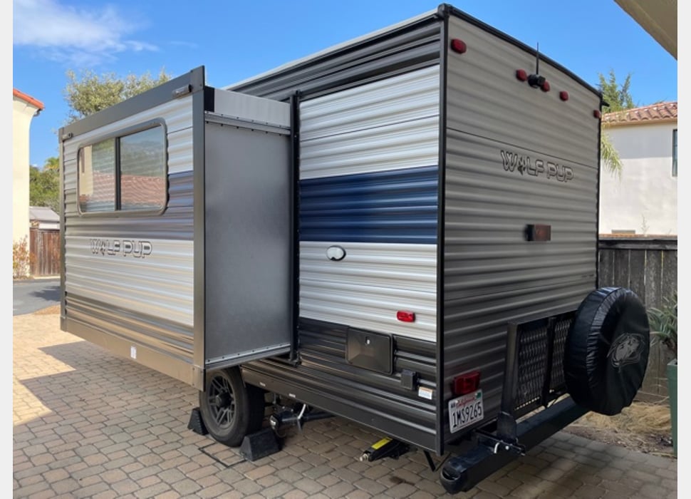 Travel Trailer rentals in Carpinteria
