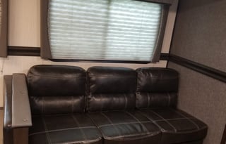 2020 Heartland Pioneer BH 270 "Hauley"