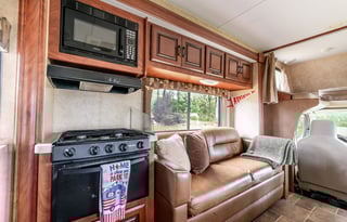 Kid Approved RV: Sleeps 11 w/ Bunkhouse
