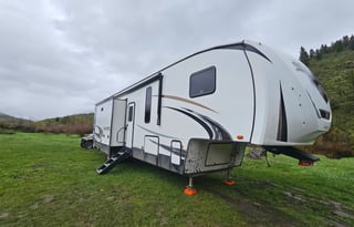 Z&S home on wheels with kids bunk room