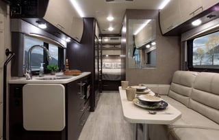 2018 Thor Motor Coach Vegas 25.3