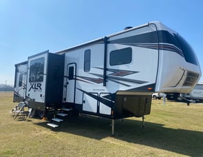 Forest River RV XLR Nitro 351