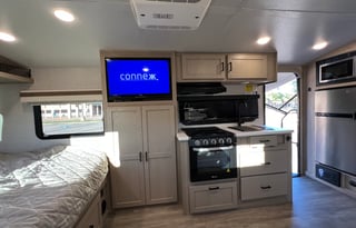 2023 Rockwood Geo Pro G19FBS Sleeps 4 Queen Bed!