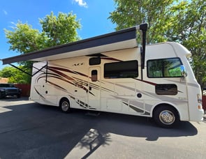 Thor Motor Coach ACE 30.2