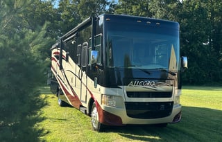 2013 Tiffin Motorhomes Allegro 34 TGA