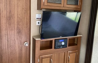 2015 Coachmen RV Freedom Express 248RBS