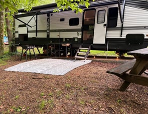 Keystone RV Hideout 290QB