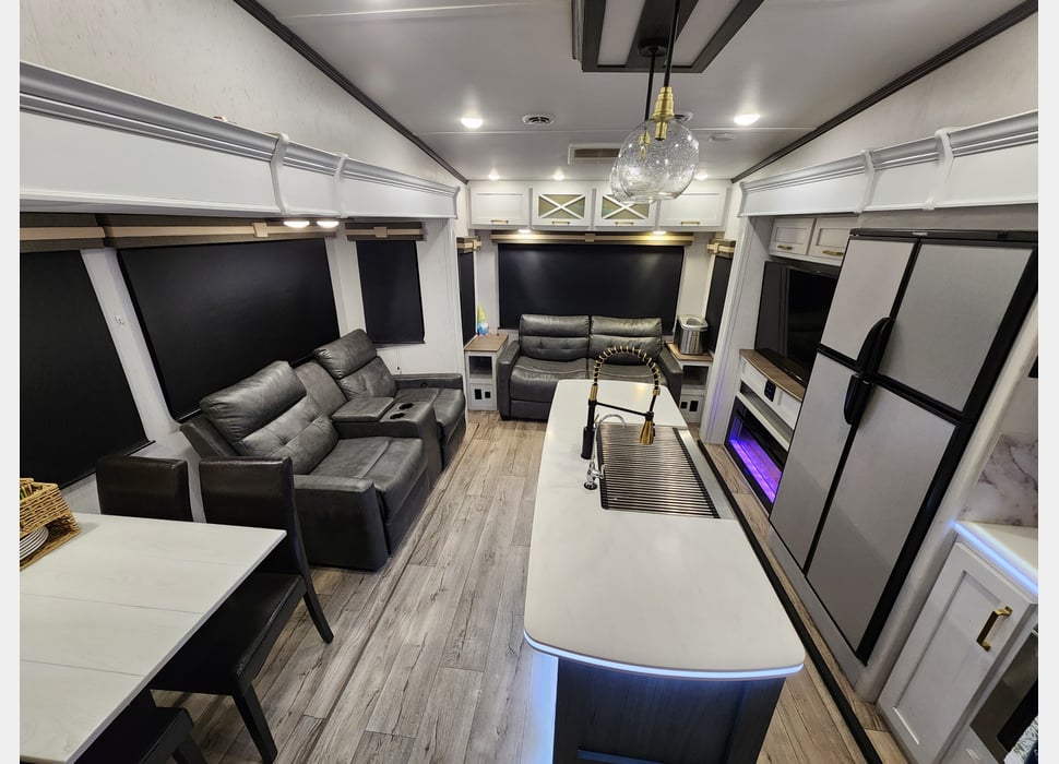 Fifth Wheel rentals in Bethel