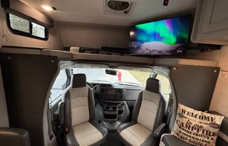 2025 28ft Coachmen 26DS - Sleeps 6