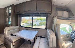 2023 Thor Motor Coach Chateau 22E Chevy